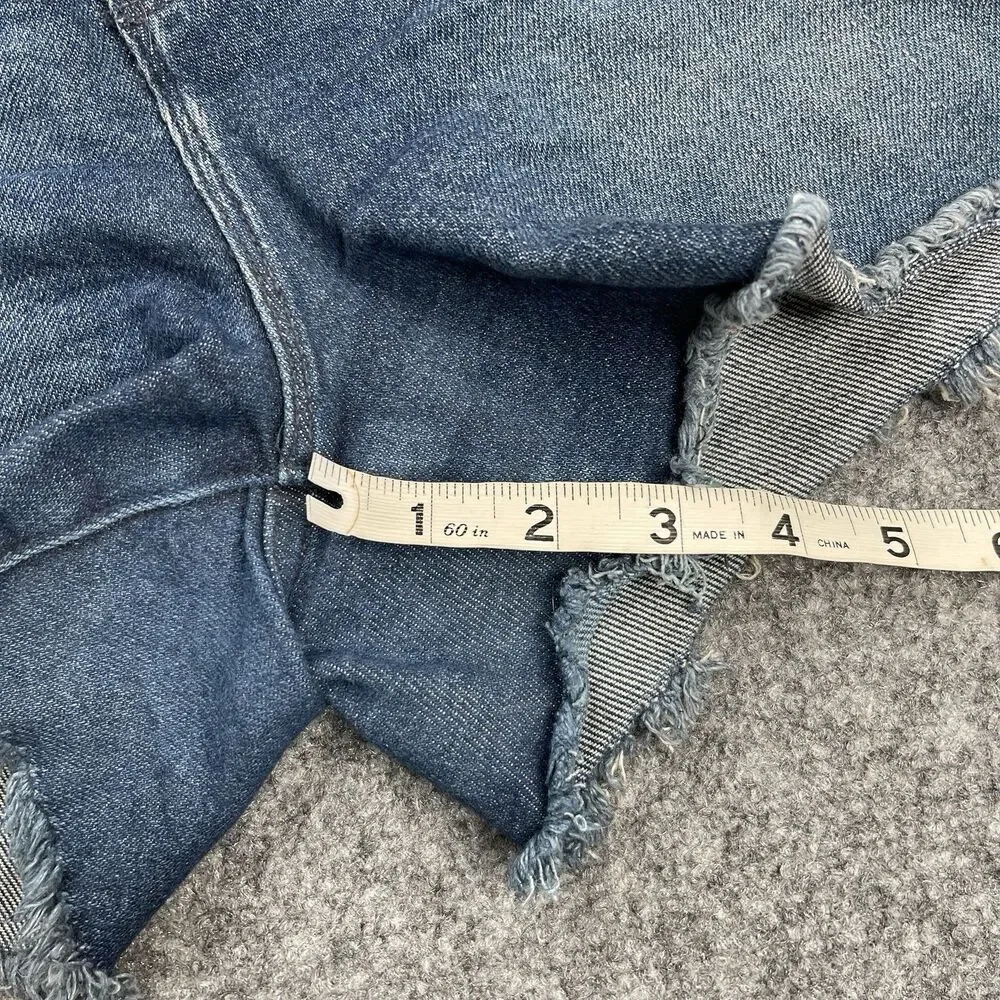 Good American Denim Shorts Size 10/30 High Waist Frayed Hem Stretch GCSBP127SC - Picture 7 of 9